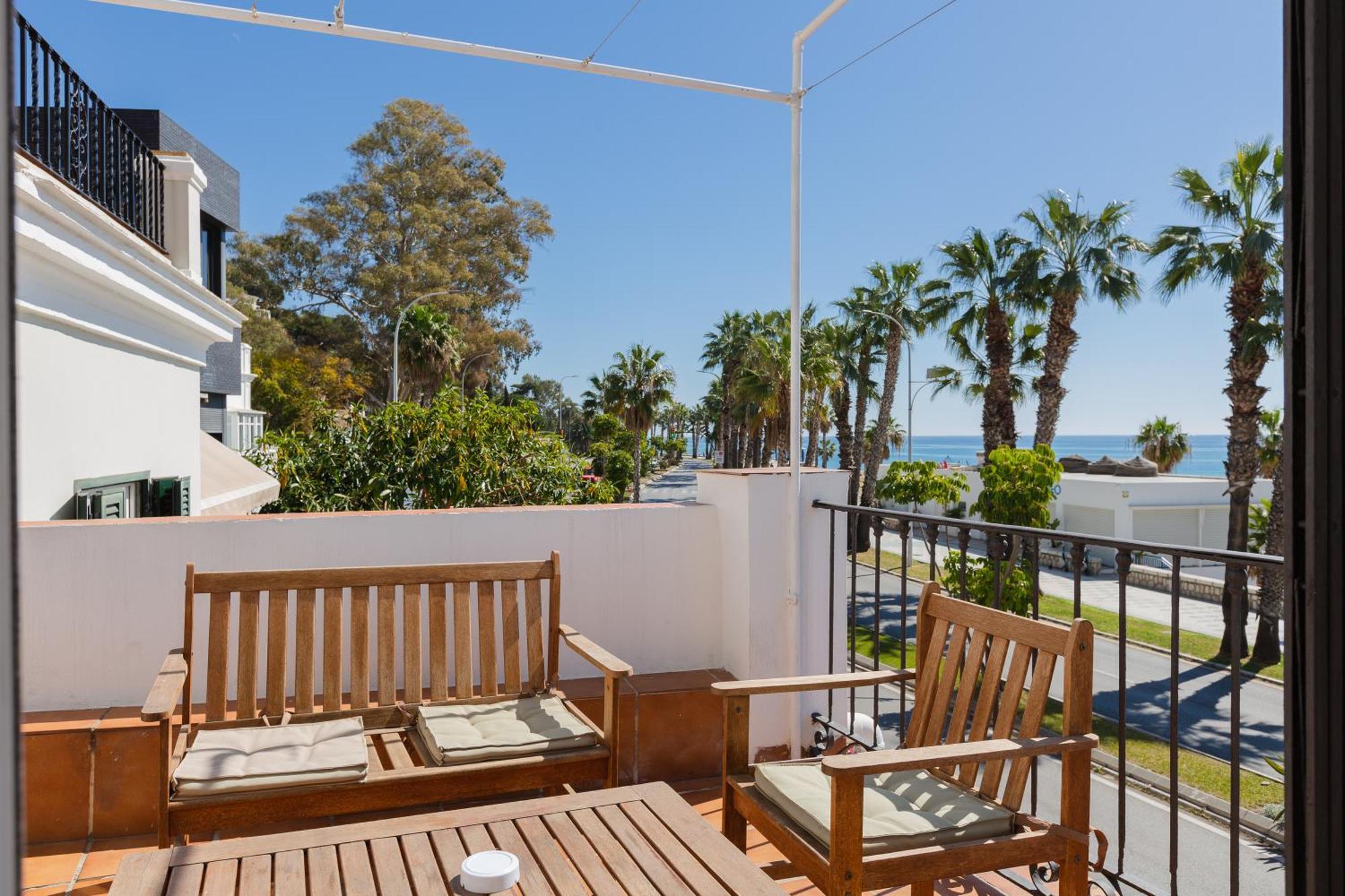 Apartamento Con Encanto En Primera Linea De Playa มาลากา ภายนอก รูปภาพ