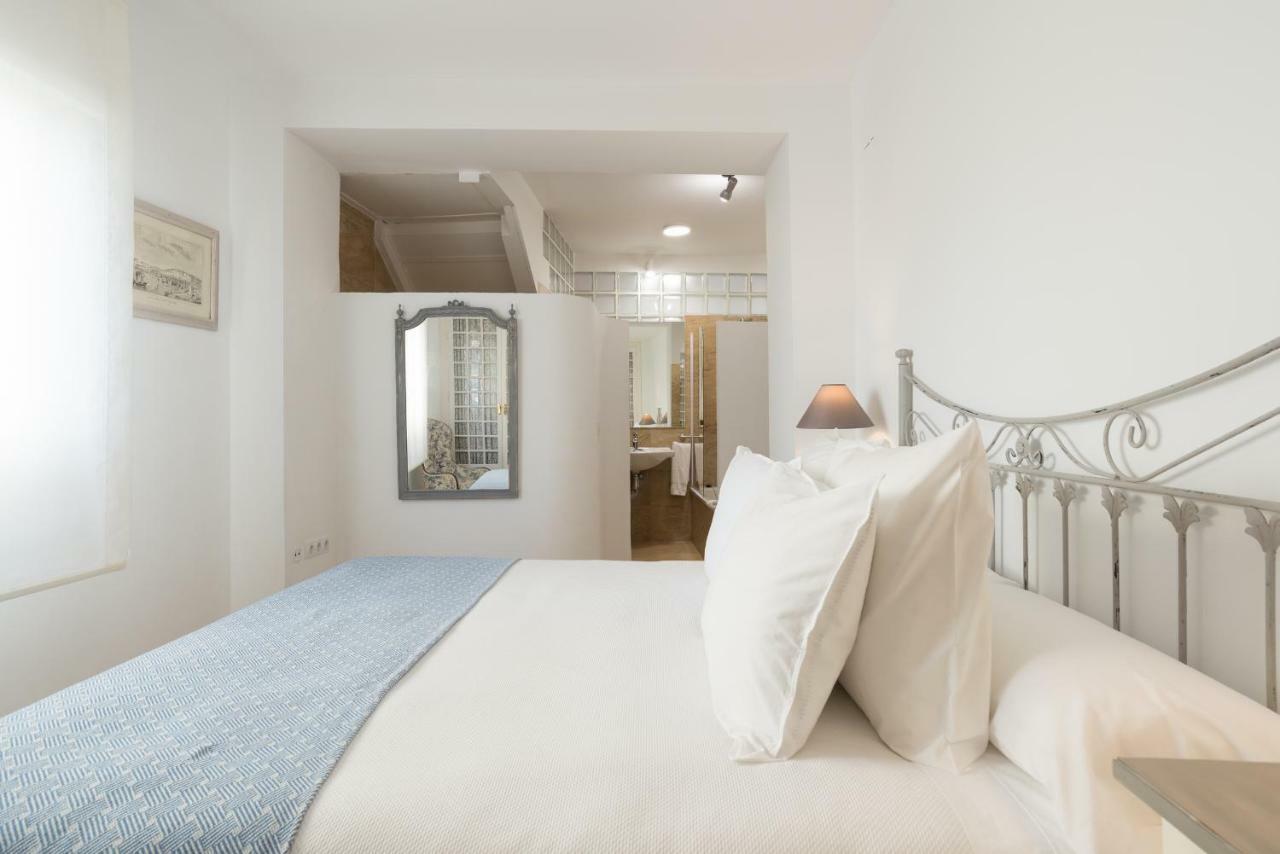 Apartamento Con Encanto En Primera Linea De Playa มาลากา ภายนอก รูปภาพ